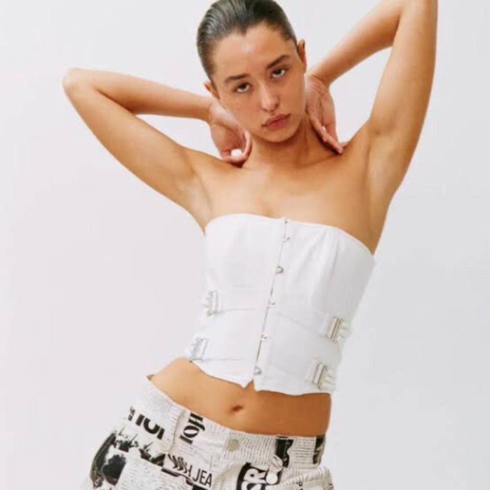 WITH JEAN Fasten Corset Top in Off White Size M